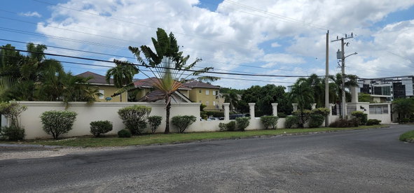Sixth image of 28-31 Wellington Drive in Kingston 6, St. Andrew, Jamaica - property is For Rent