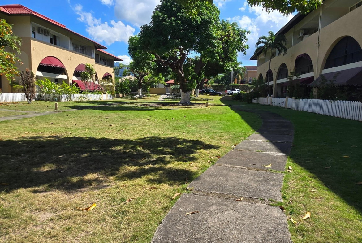 Seventh image of 36-60 Hope Road in Kingston 6, St. Andrew, Jamaica - property is For Rent