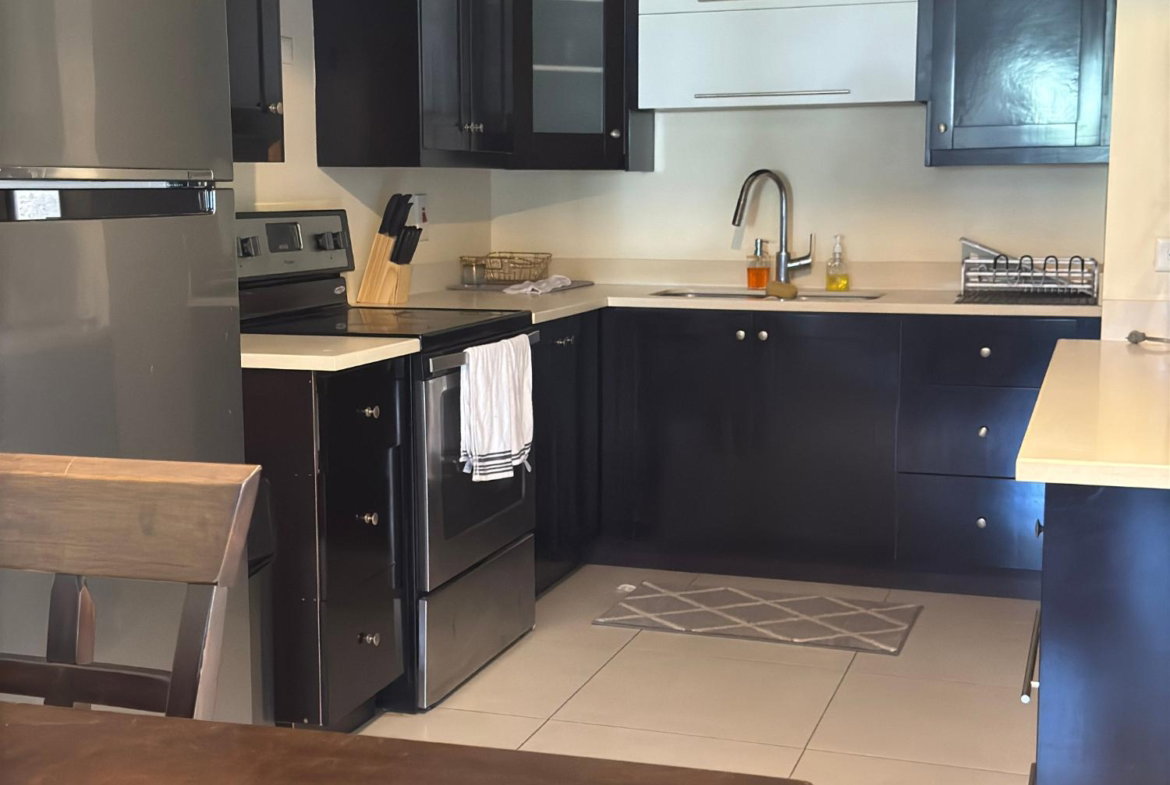 Fifth image of Unit 9-3 Stanley Terrace in Red Hills, St. Andrew, Jamaica - property is For Rent