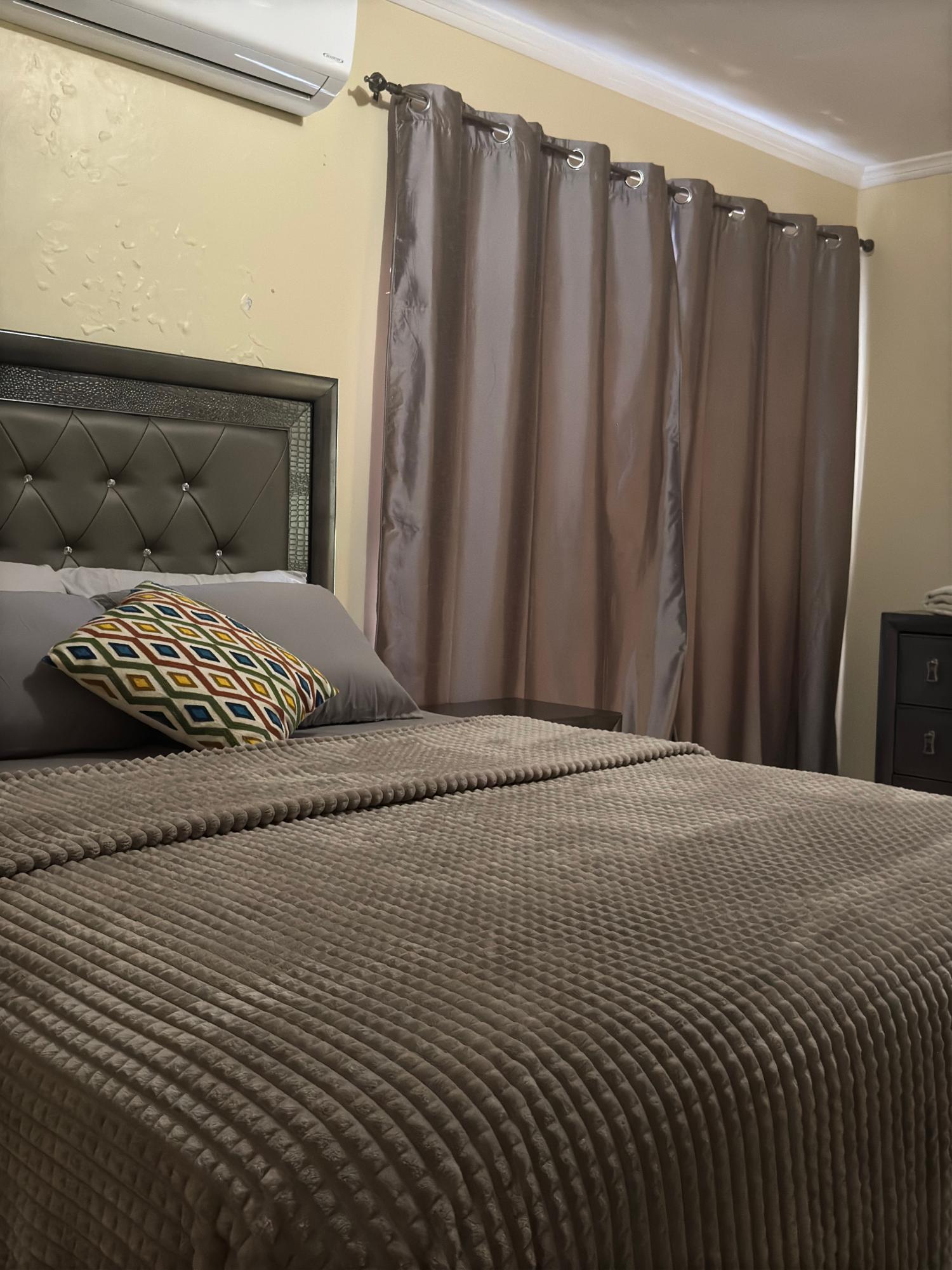Fully-Furnished-2-Bedroom-Apartment-for-Rent-in-Forest-Ridge-St.-Andrew Ninth image of Unit 9-3 Stanley Terrace in Red Hills, St. Andrew, Jamaica - property is For Rent