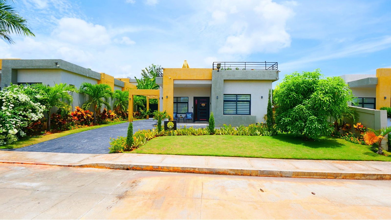 Second image of 83- Pyramid Point in Ocho Rios, St. Ann, Jamaica - property is For Rent