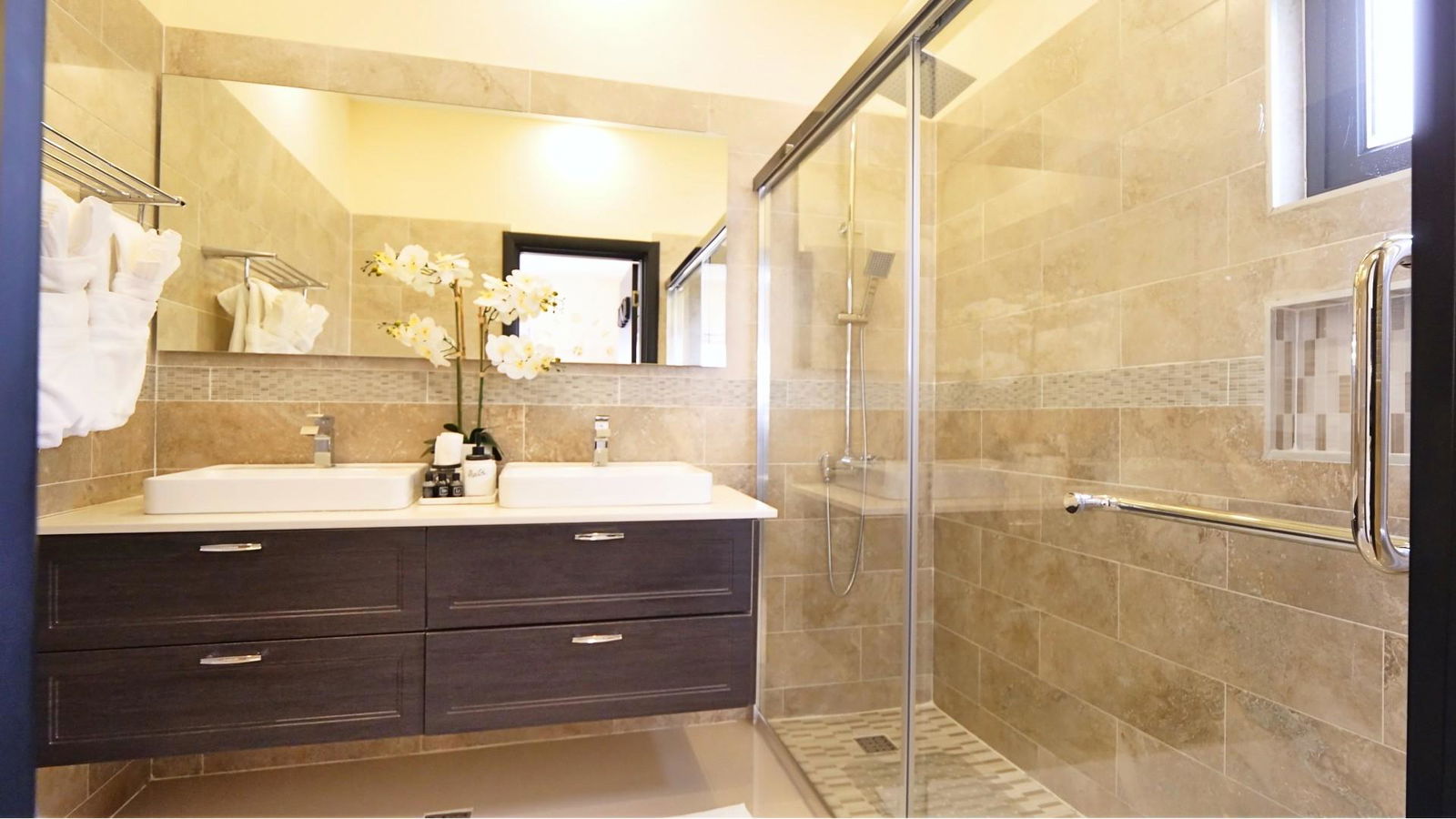Twenty-Third image of 83- Pyramid Point in Ocho Rios, St. Ann, Jamaica - property is For Rent