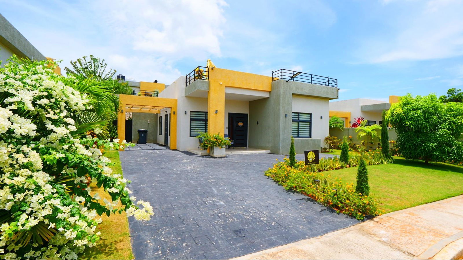 First image of 83- Pyramid Point in Ocho Rios, St. Ann, Jamaica - property is For Rent