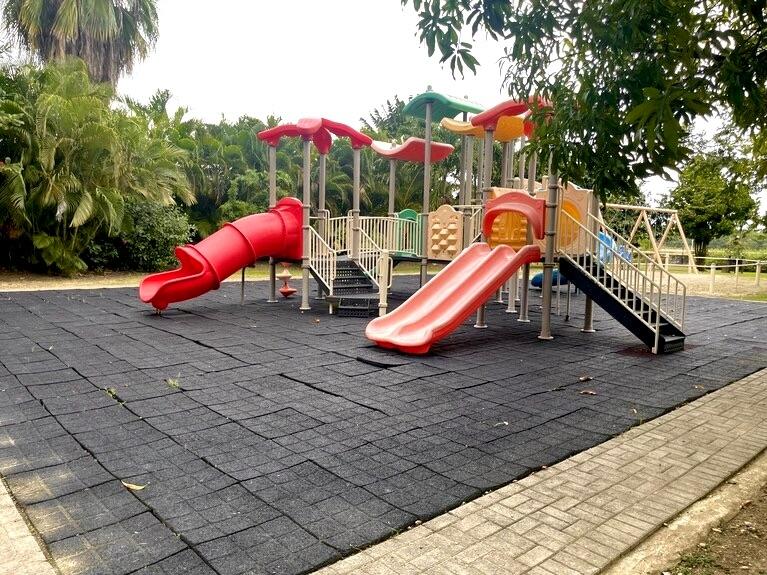 Twentieth image of 32- Hibiscus Avenue, Richmond in Richmond, St. Ann, Jamaica - property is For Rent