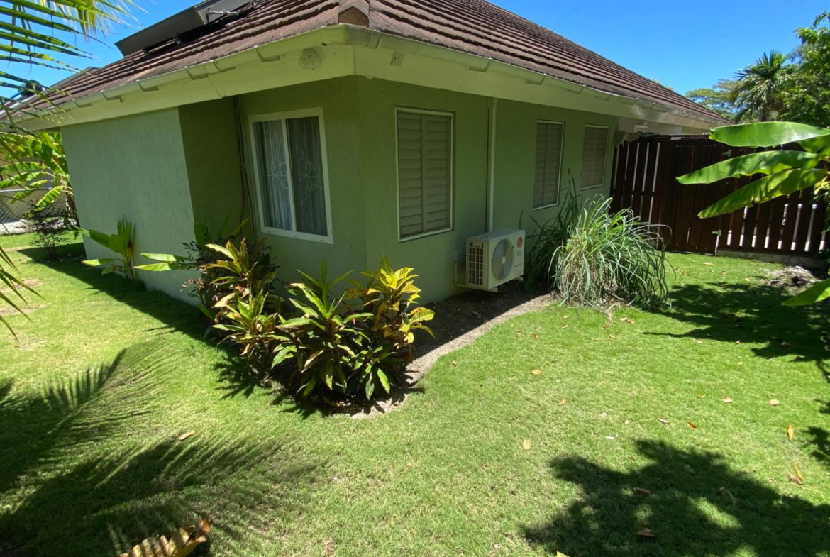 Third image of 32- Hibiscus Avenue, Richmond in Richmond, St. Ann, Jamaica - property is For Rent