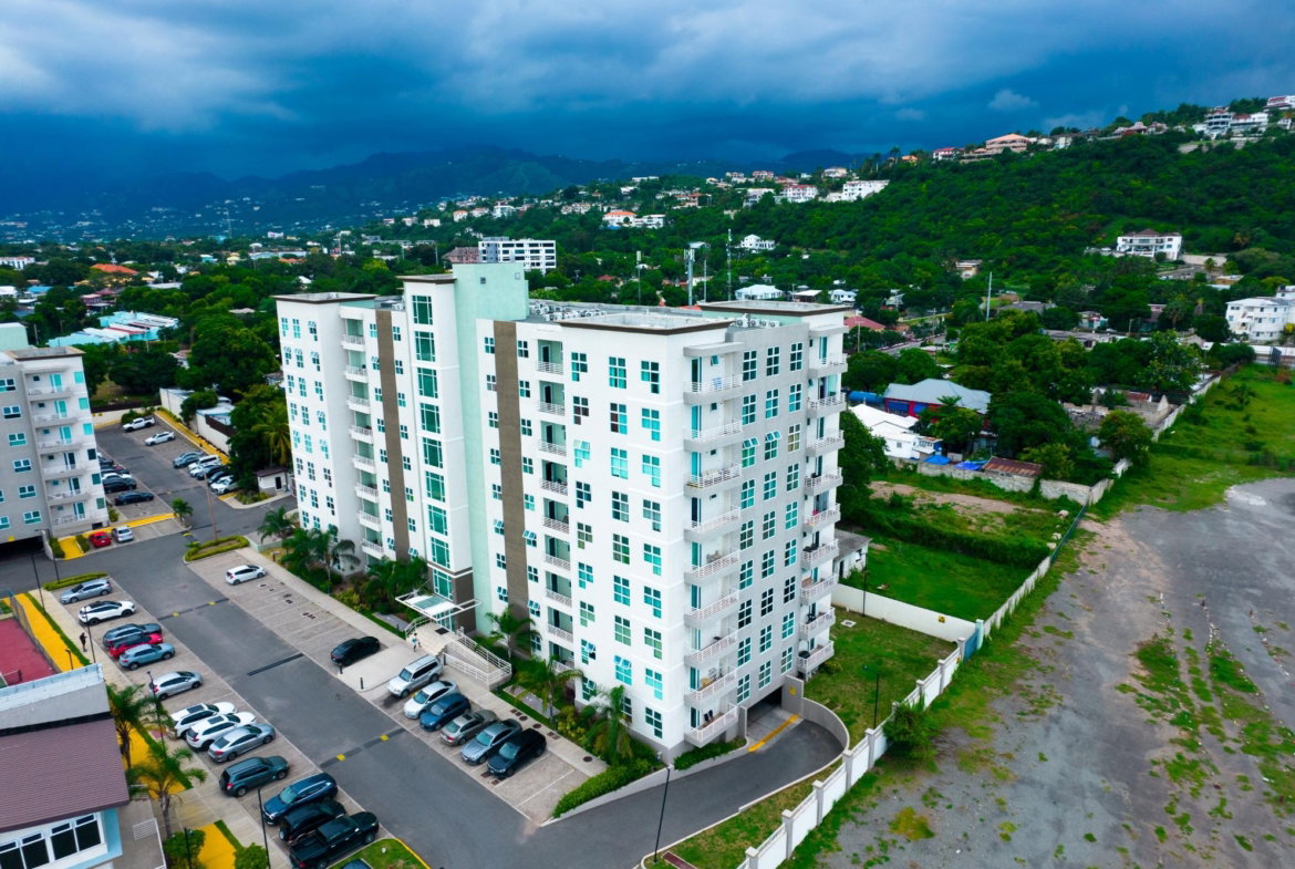 Eleventh image of B310-17 Crieffe Road in Kingston 6, St. Andrew, Jamaica - property is For Rent