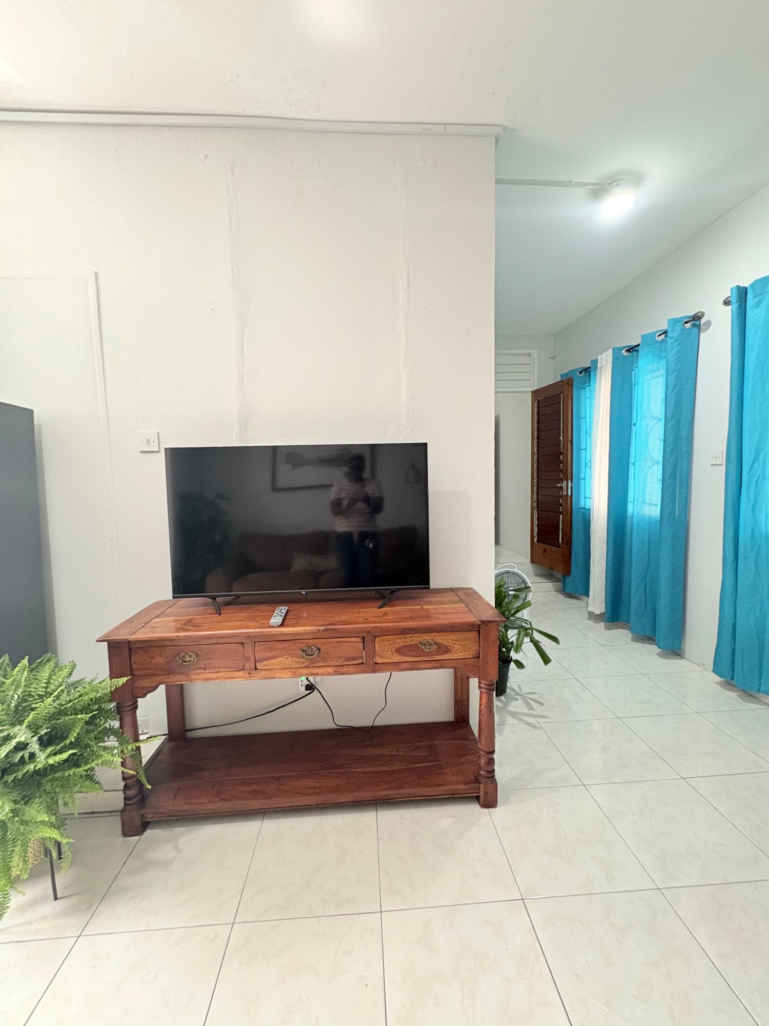Furnished-1-Bedroom-Apartment-for-Rent-in-New-Kingston-St.-Andrew-Jamaica Tenth image of 4 Lords Road in Kingston 5, St. Andrew, Jamaica - property is For Rent