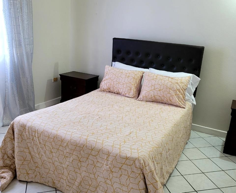 Eleventh image of 7a-10 East Avenue in Kingston 8, St. Andrew, Jamaica - property is For Rent