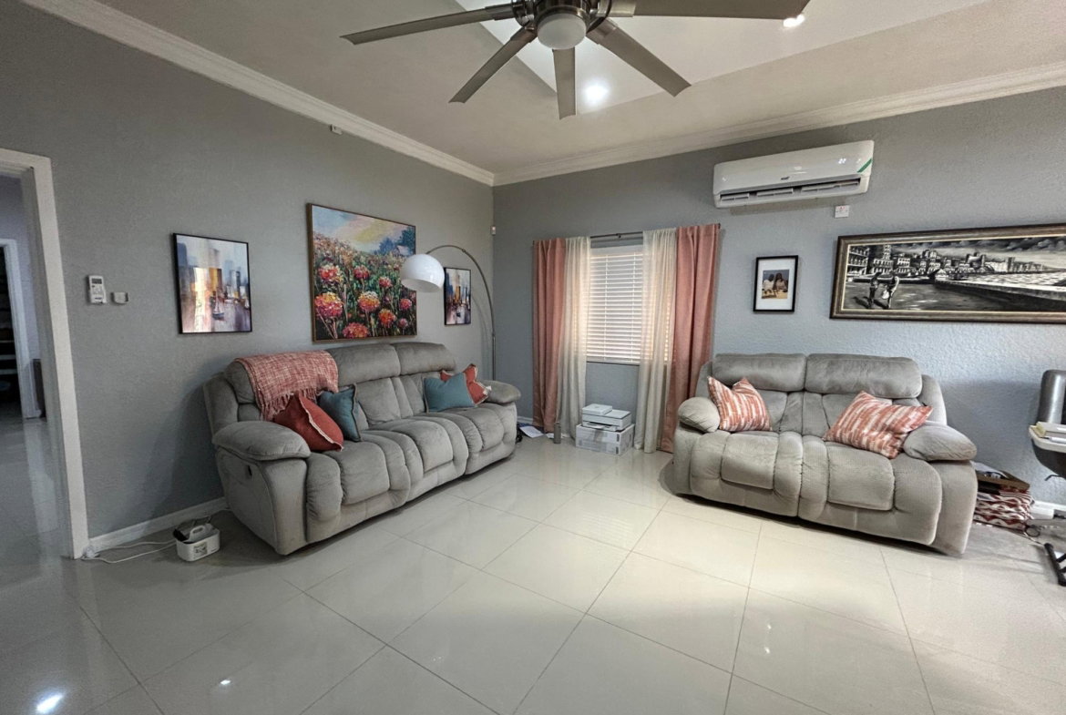 Fourth image of 15-2 Acadia Drive in Kingston 6, St. Andrew, Jamaica - property is For Rent