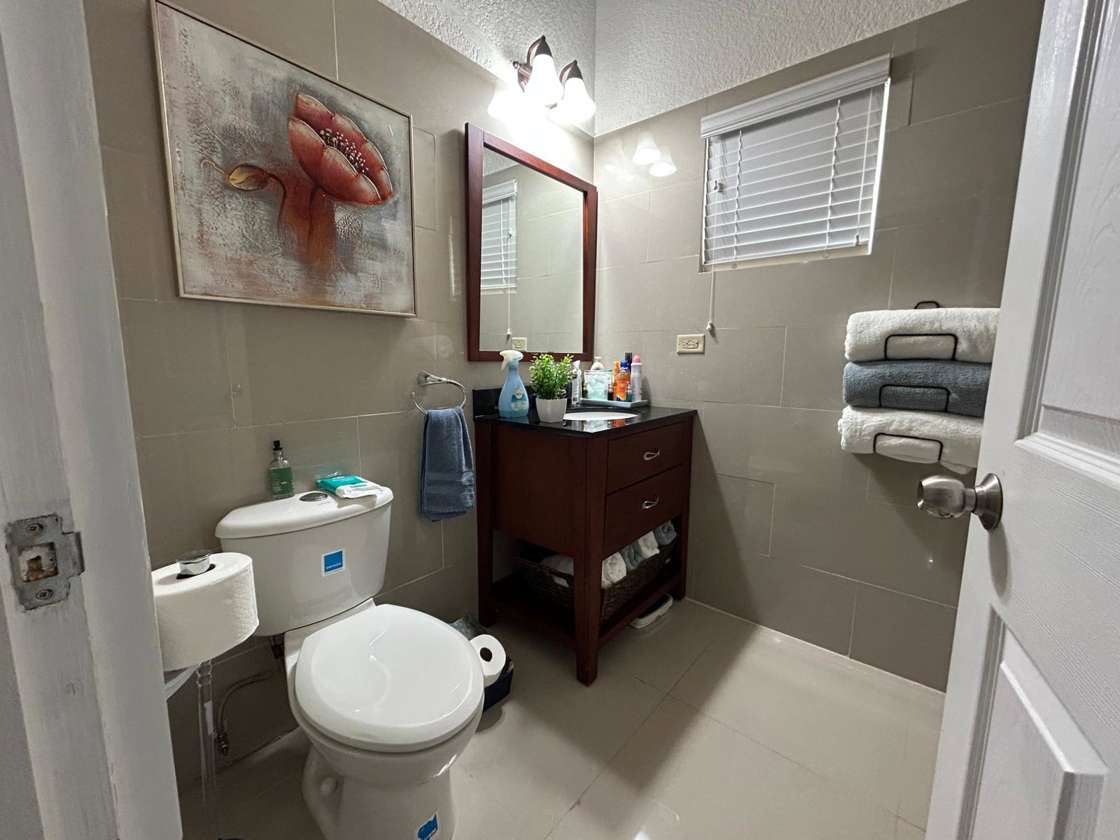 Furnished-2-Bedroom-Apartment-for-Rent-at-Acadia-Palms-St.-Andrew-Jamaica Sixth image of 15-2 Acadia Drive in Kingston 6, St. Andrew, Jamaica - property is For Rent