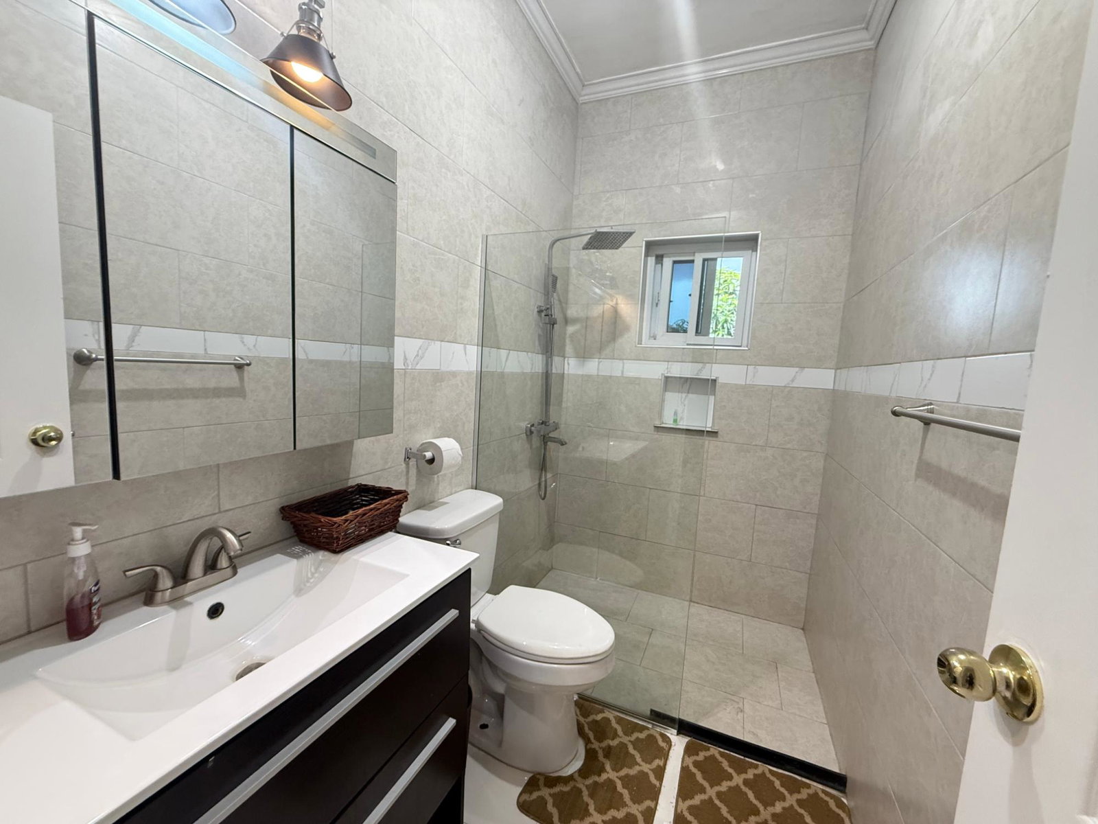 Fourteenth image of 10-6 Kempton Ave in Kingston 10, St. Andrew, Jamaica - property is For Rent