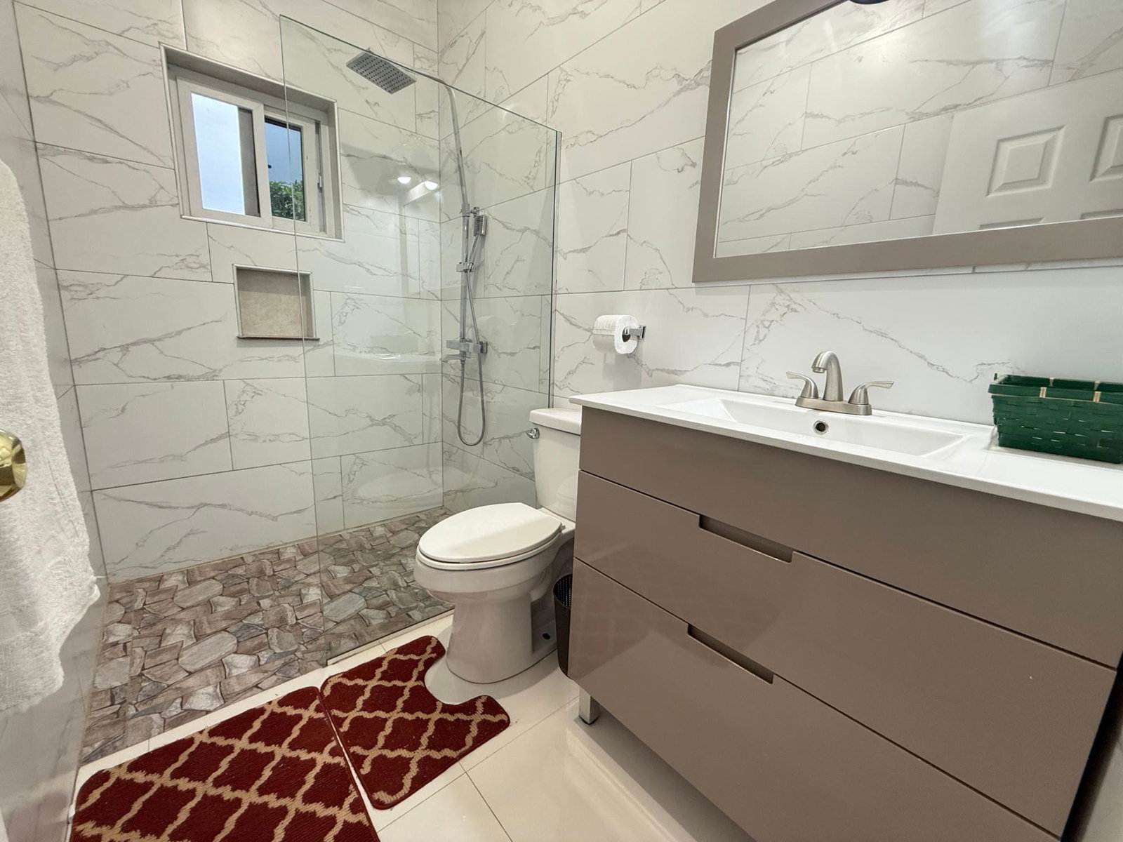 Twenty-Fourth image of 10-6 Kempton Ave in Kingston 10, St. Andrew, Jamaica - property is For Rent