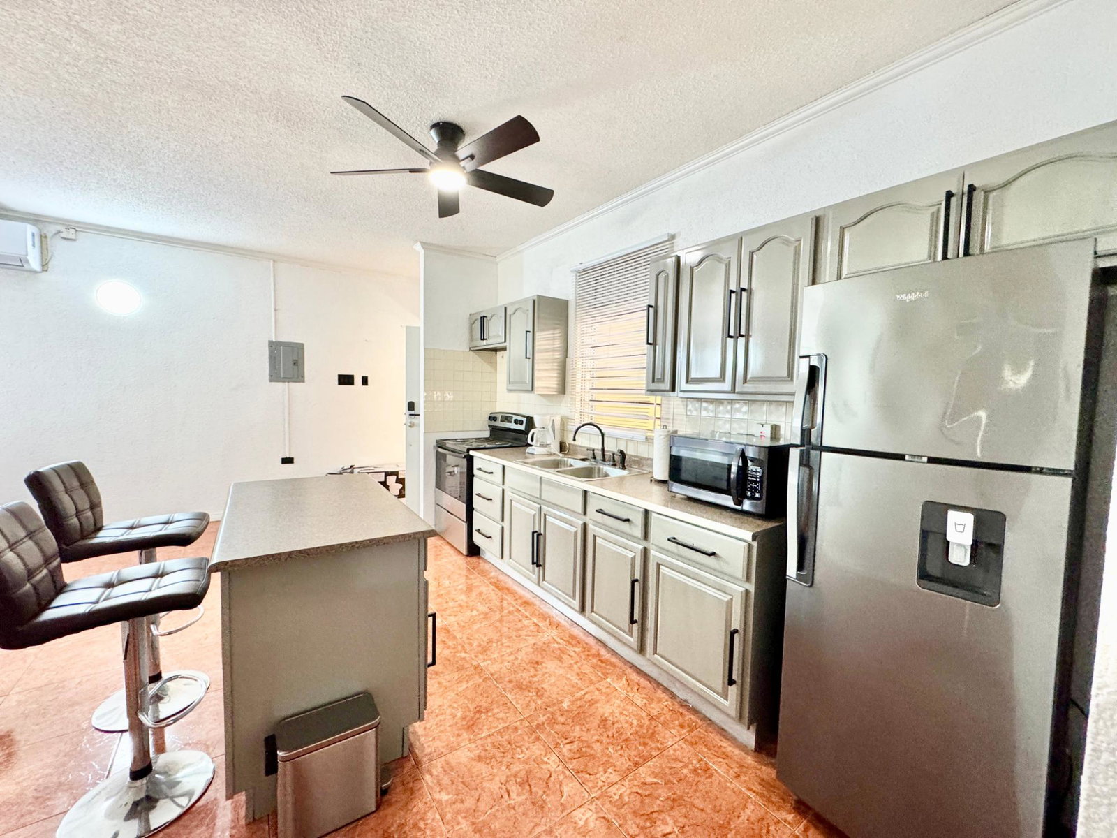 Sixth image of 15-18 Kensington Crescent in Kingston 5, St. Andrew, Jamaica - property is For Rent