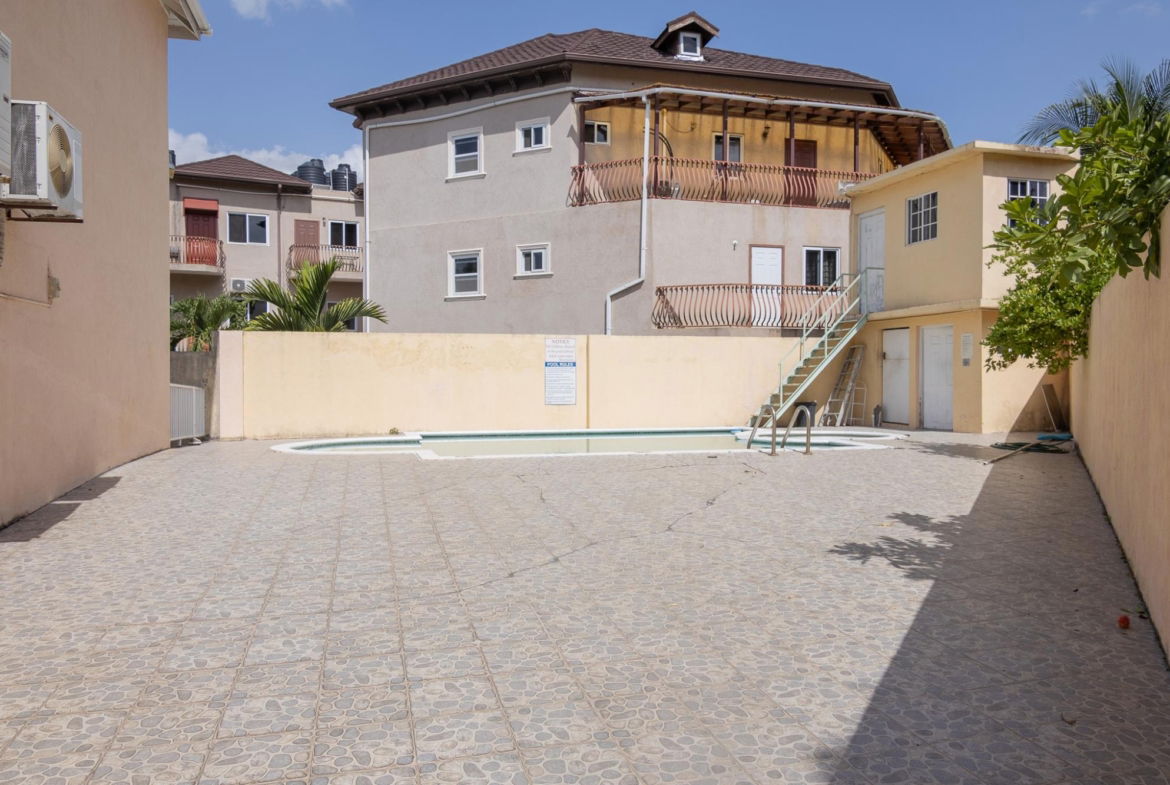 Fifteenth image of 14-9 9 Ottawa Avenue in Kingston 6, St. Andrew, Jamaica - property is For Sale