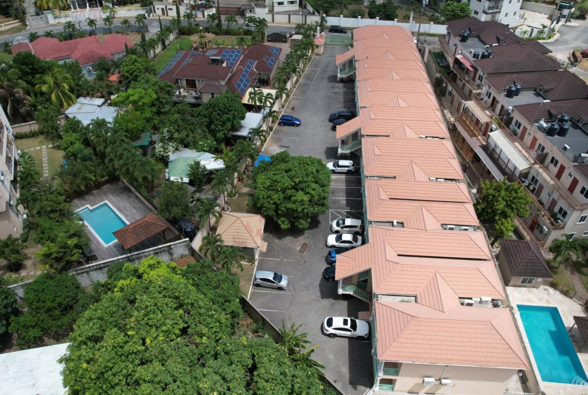 Nineteenth image of 14-9 9 Ottawa Avenue in Kingston 6, St. Andrew, Jamaica - property is For Sale