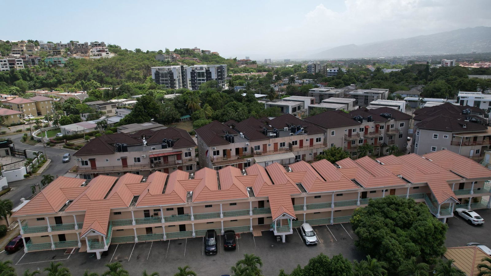 Furnished-2-Bedroom-Apartment-for-Sale-in-Kingston-6-Ottawa-Manor Twenty-Fourth image of 14-9 9 Ottawa Avenue in Kingston 6, St. Andrew, Jamaica - property is For Sale