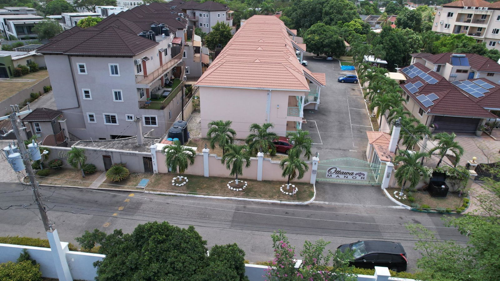 Furnished-2-Bedroom-Apartment-for-Sale-in-Kingston-6-Ottawa-Manor Twenty-Sixth image of 14-9 9 Ottawa Avenue in Kingston 6, St. Andrew, Jamaica - property is For Sale