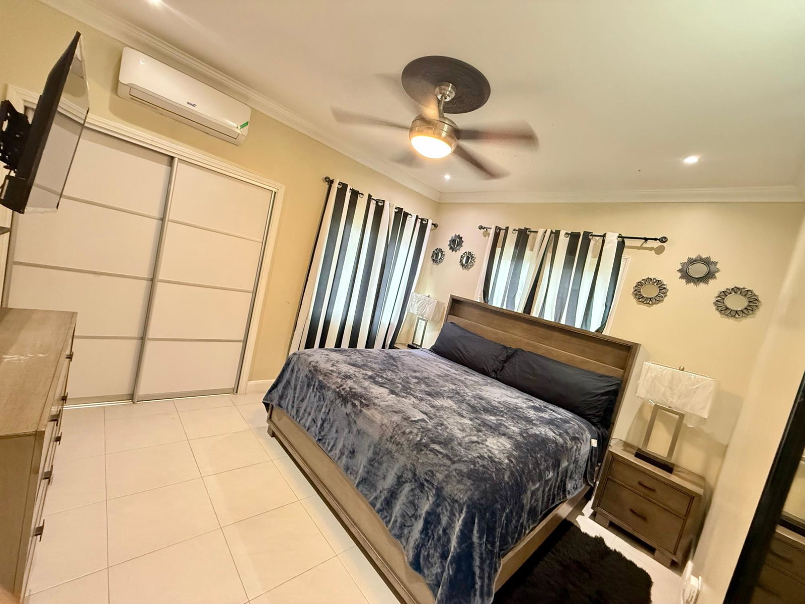 Furnished-2-Bedroom-Home-for-Sale-in-Oceanpointe-Hanover-Jamaica Fourteenth image of 25 Seashore East in Lucea, Hanover, Jamaica - property is For Sale