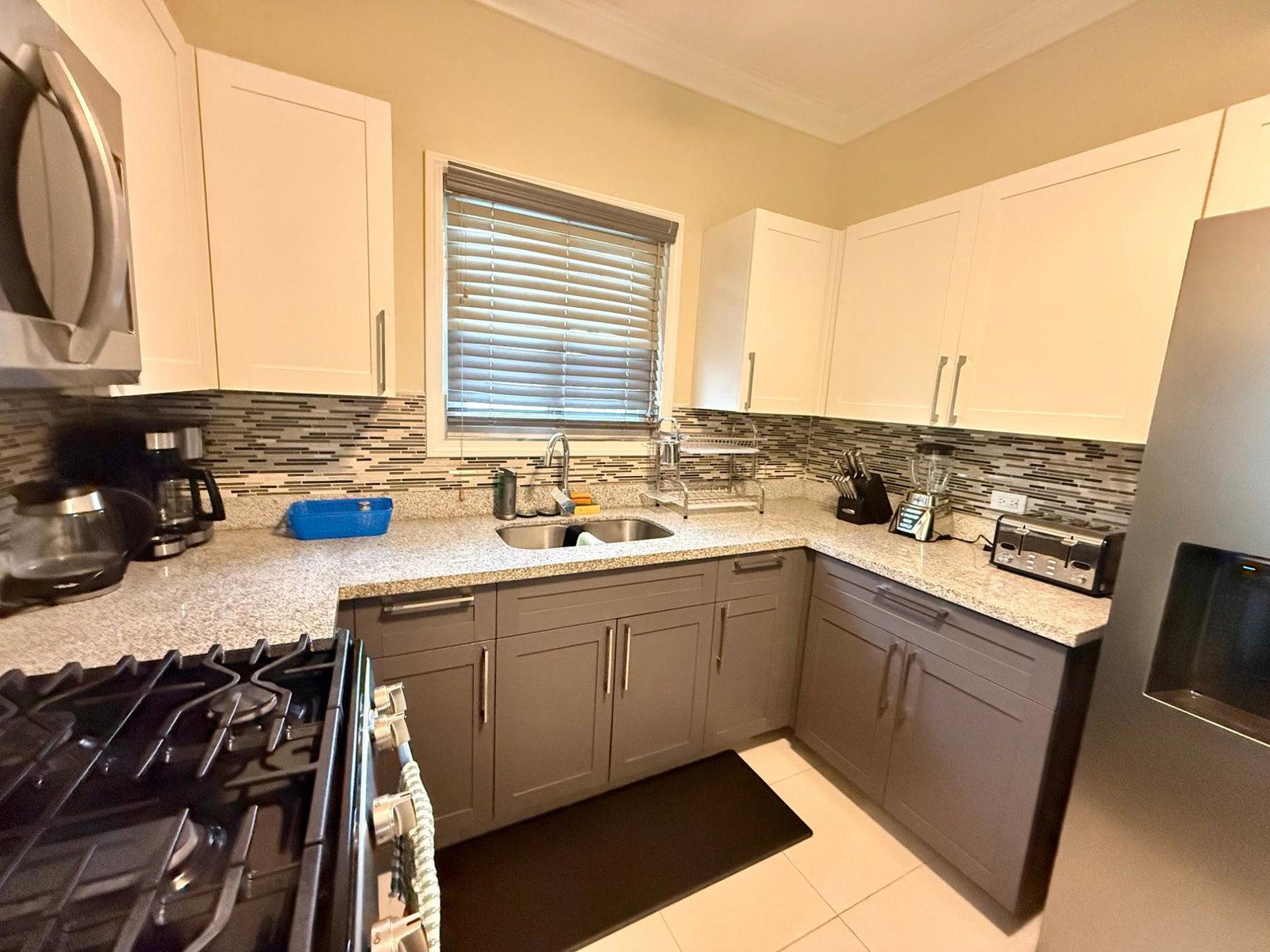 Furnished-2-Bedroom-Home-for-Sale-in-Oceanpointe-Hanover-Jamaica Ninth image of 25 Seashore East in Lucea, Hanover, Jamaica - property is For Sale