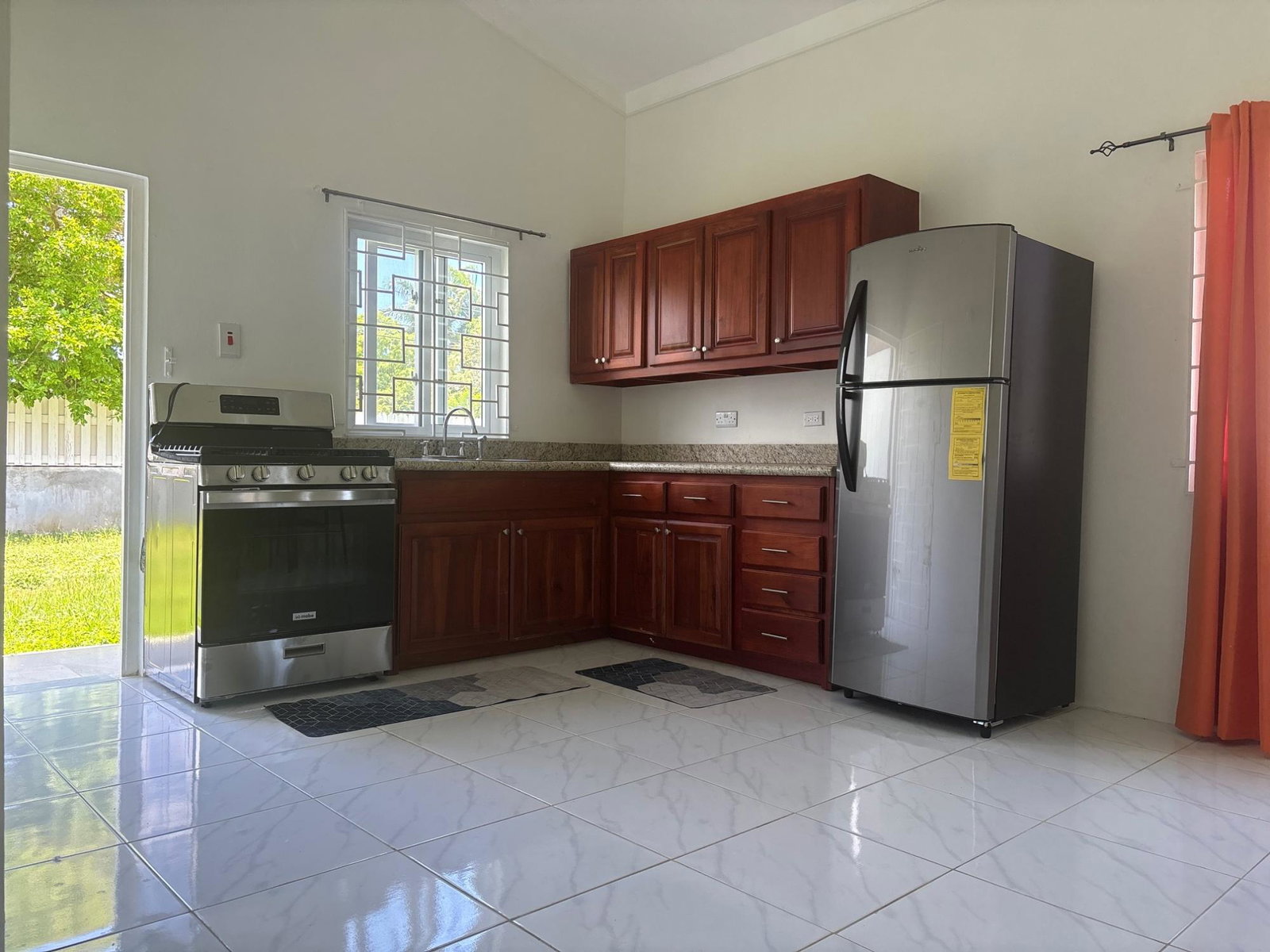 Furnished-2-Bedroom-House-for-Rent-in-Hanover-Jamaica-Industry-Cove-Manor Ninth image of Industry Cove Manor in Green Island, Hanover, Jamaica - property is For Rent