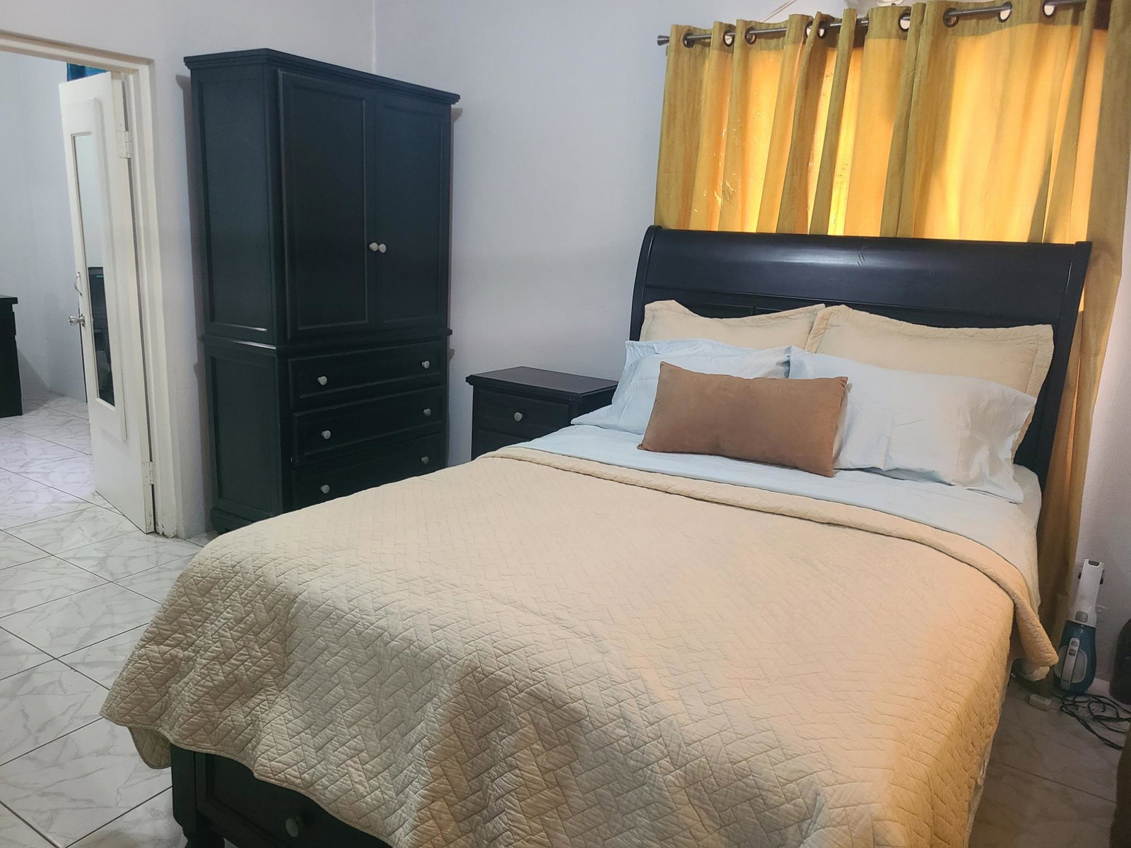 Eighth image of 16 Anglesea Avenue in Kingston 20, St. Andrew, Jamaica - property is For Rent