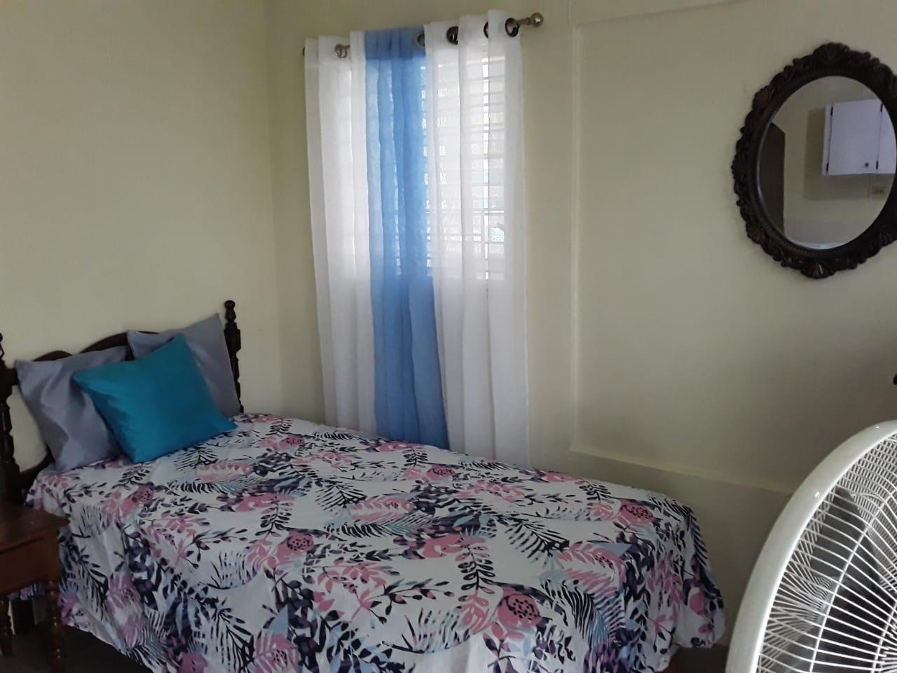 Fifth image of 5 Liguanea Drive, Kgn. 6 in Kingston 6, St. Andrew, Jamaica - property is For Rent