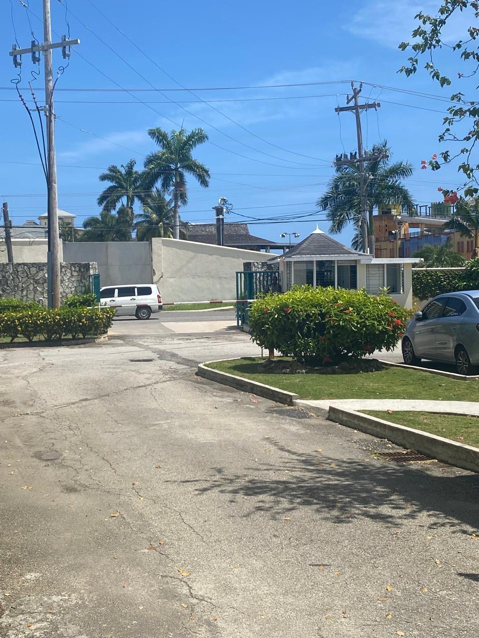 Thirtieth image of B109-seawind Sunset dr in Montego Bay, St. James, Jamaica - property is For Rent