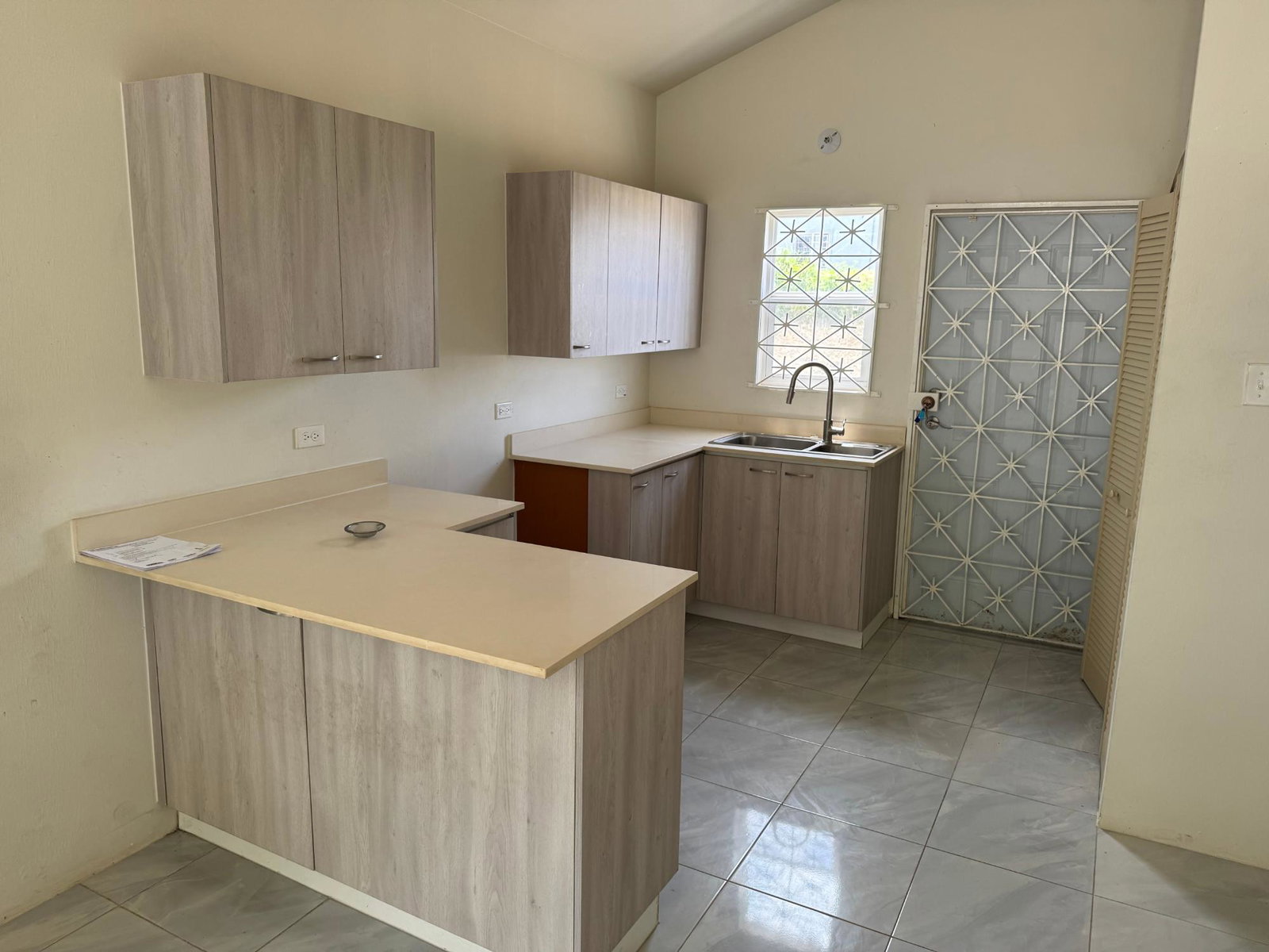 House-for-Rent-in-Camelot-Village-Discovery-Bay-St.-Ann-Jamaica Fourth image of Camelot Village in Discovery Bay, St. Ann, Jamaica - property is For Rent