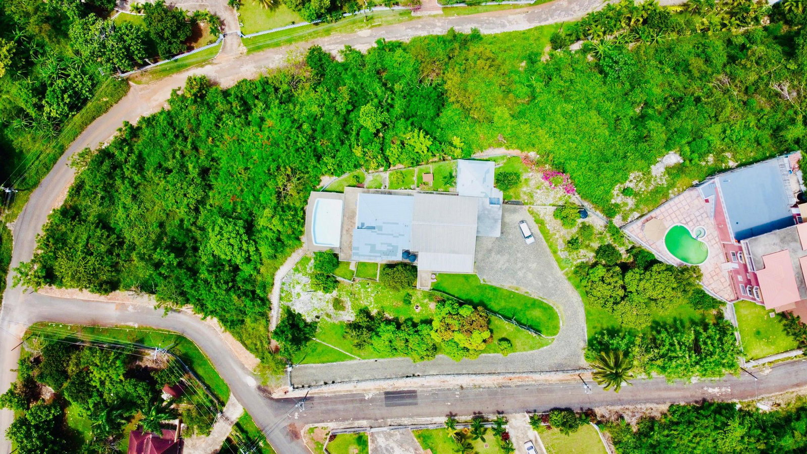 Seventh image of Brentwood Terrace in Red Hills, St. Andrew, Jamaica - property is For Sale