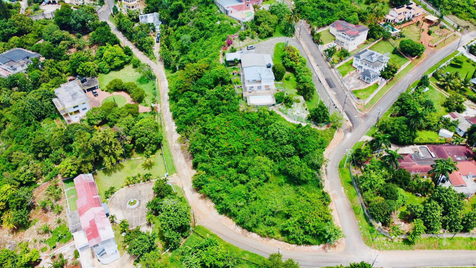 Tenth image of Brentwood Terrace in Red Hills, St. Andrew, Jamaica - property is For Sale
