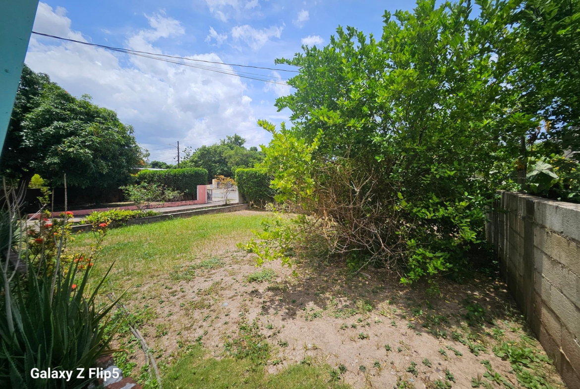 Thirtieth image of 30 Patrick City, Erin Ave, in Kingston 20, St. Andrew, Jamaica - property is For Sale