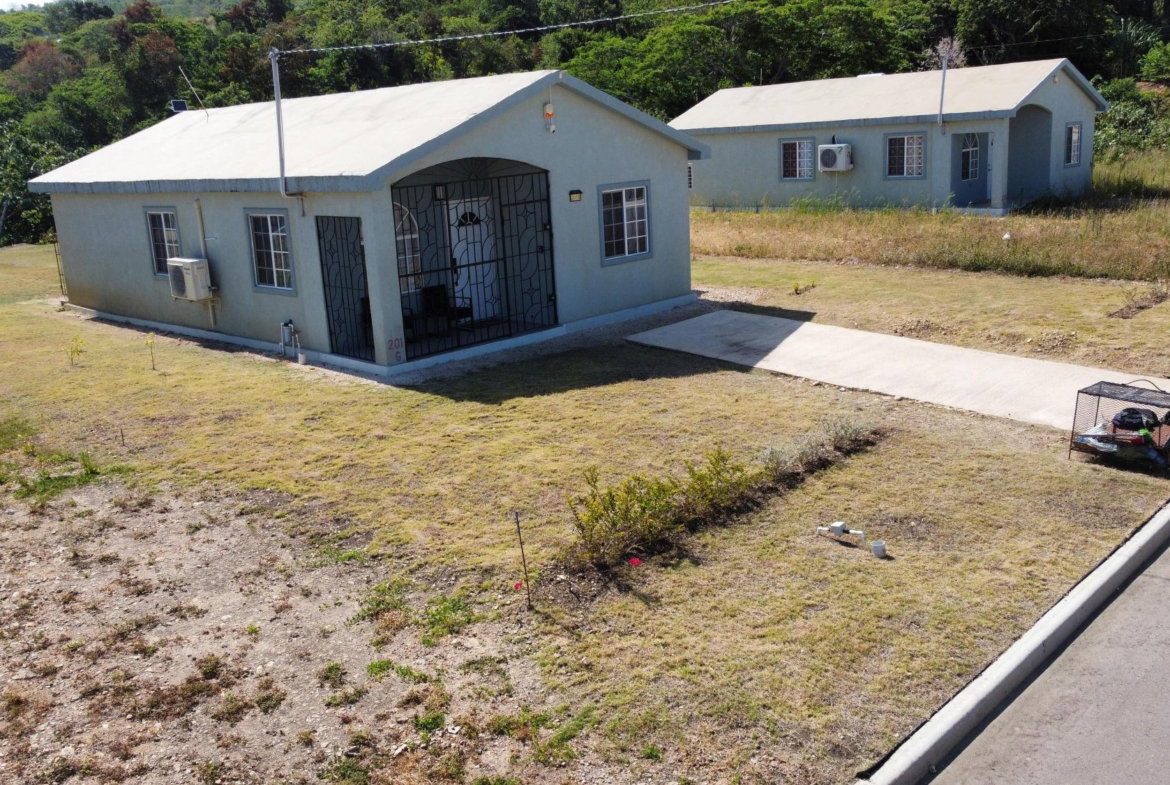 Ninth image of 201 Camelot Village in Discovery Bay, St. Ann, Jamaica - property is For Rent