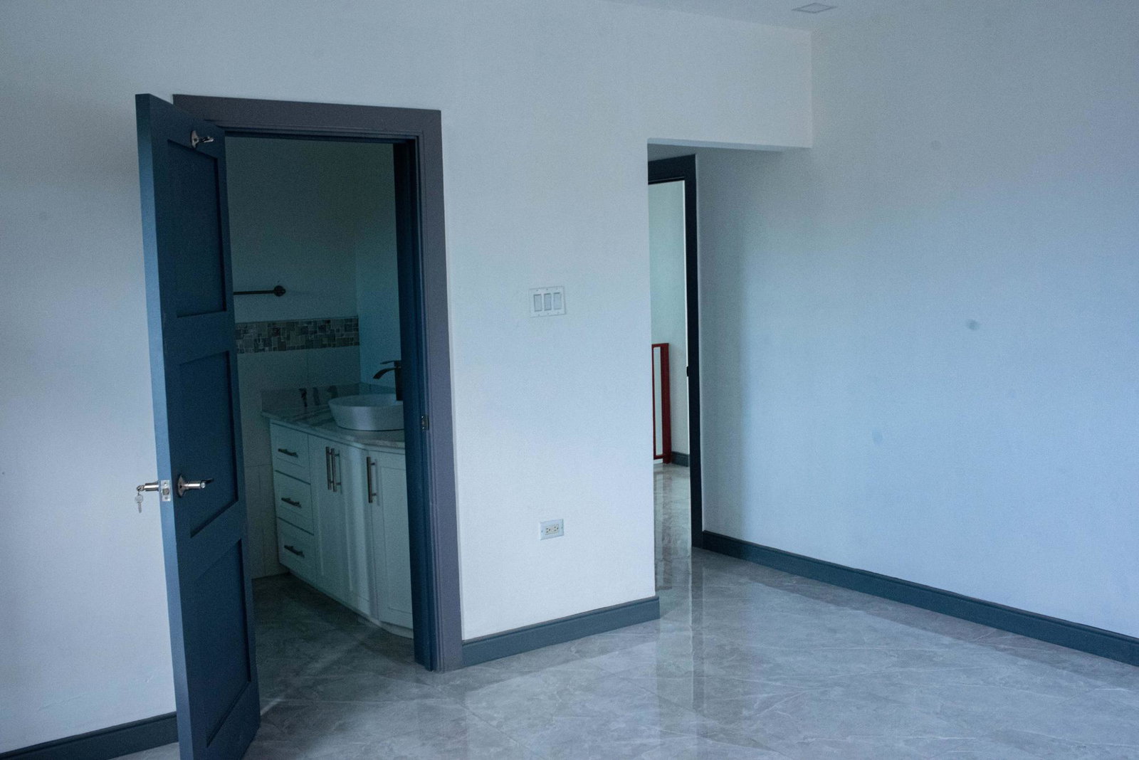 Seventeenth image of Unit 4-16 Lawrence Avenue in Kingston 8, St. Andrew, Jamaica - property is For Sale