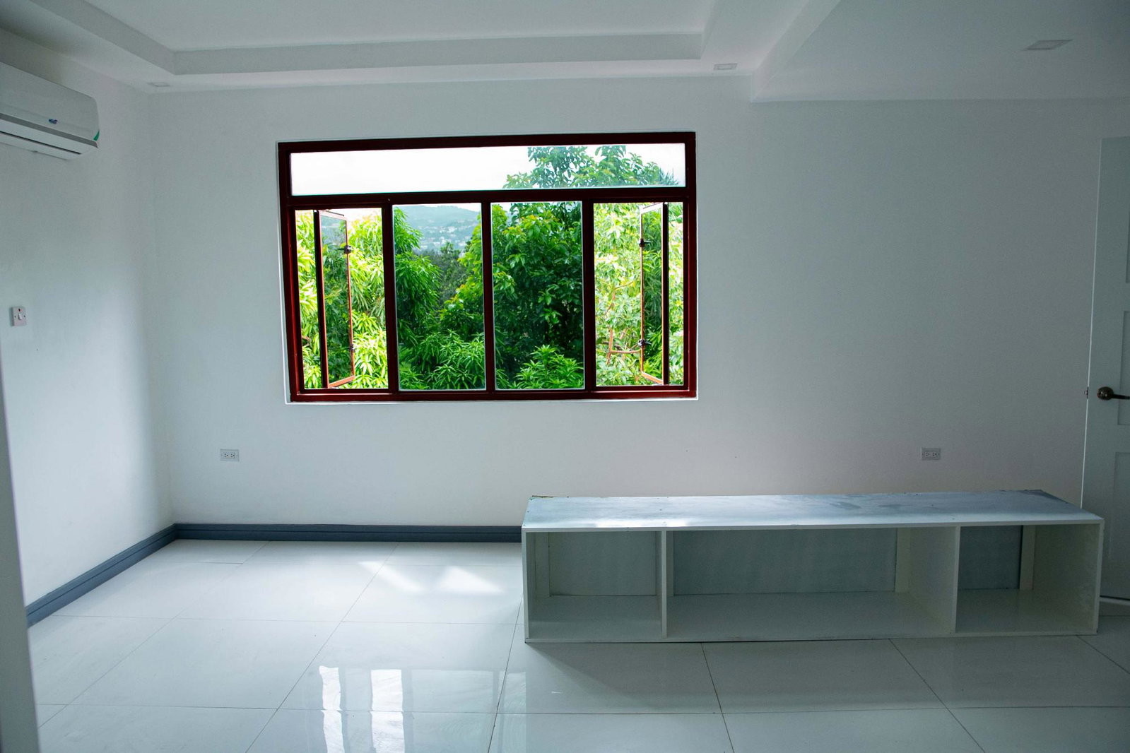Seventh image of Unit 4-16 Lawrence Avenue in Kingston 8, St. Andrew, Jamaica - property is For Sale