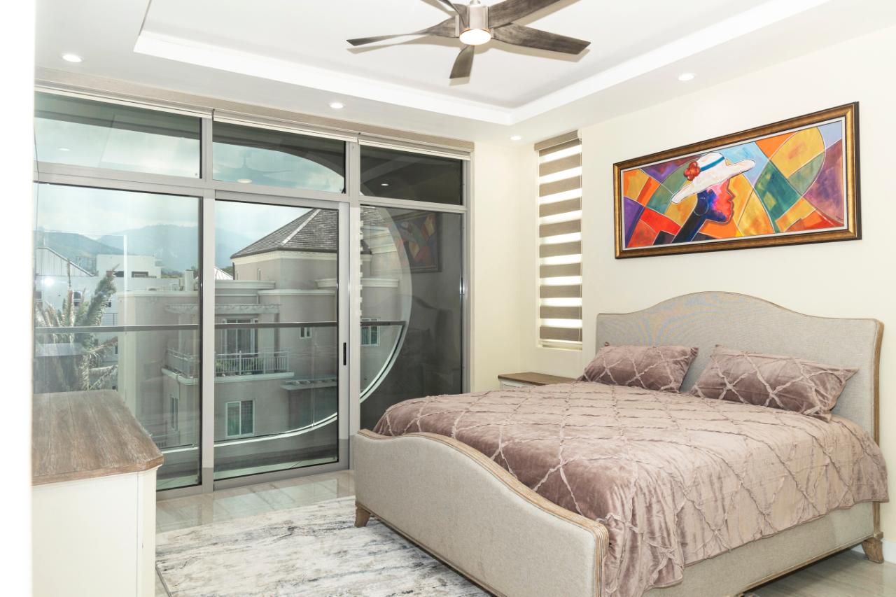 Twelfth image of 402-29 Salisbury Avenue in Kingston 6, St. Andrew, Jamaica - property is For Rent