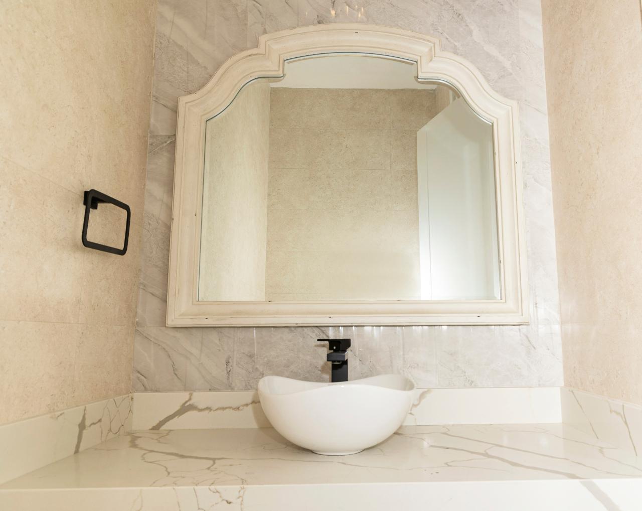 Fifteenth image of 402-29 Salisbury Avenue in Kingston 6, St. Andrew, Jamaica - property is For Rent