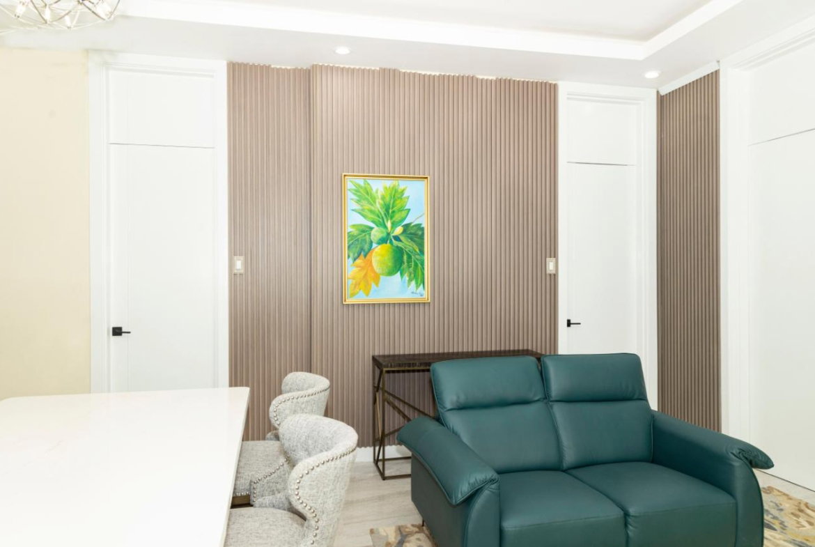 Fifth image of 402-29 Salisbury Avenue in Kingston 6, St. Andrew, Jamaica - property is For Rent