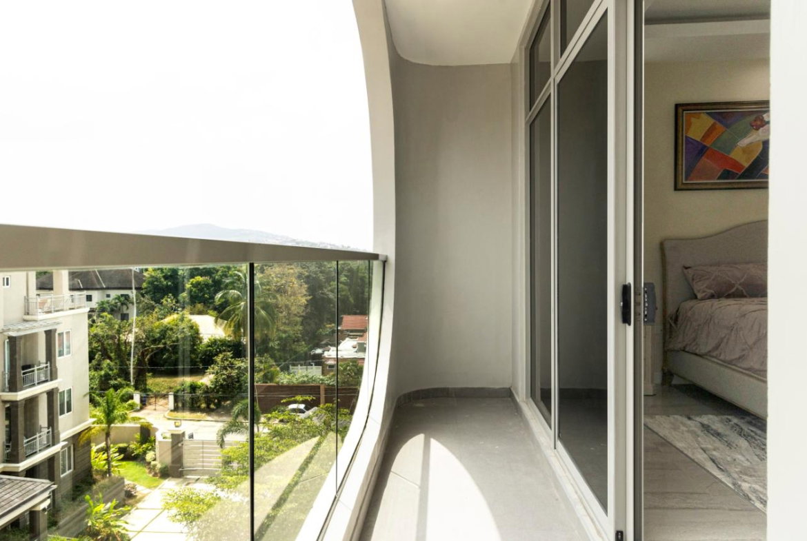 Sixth image of 402-29 Salisbury Avenue in Kingston 6, St. Andrew, Jamaica - property is For Rent