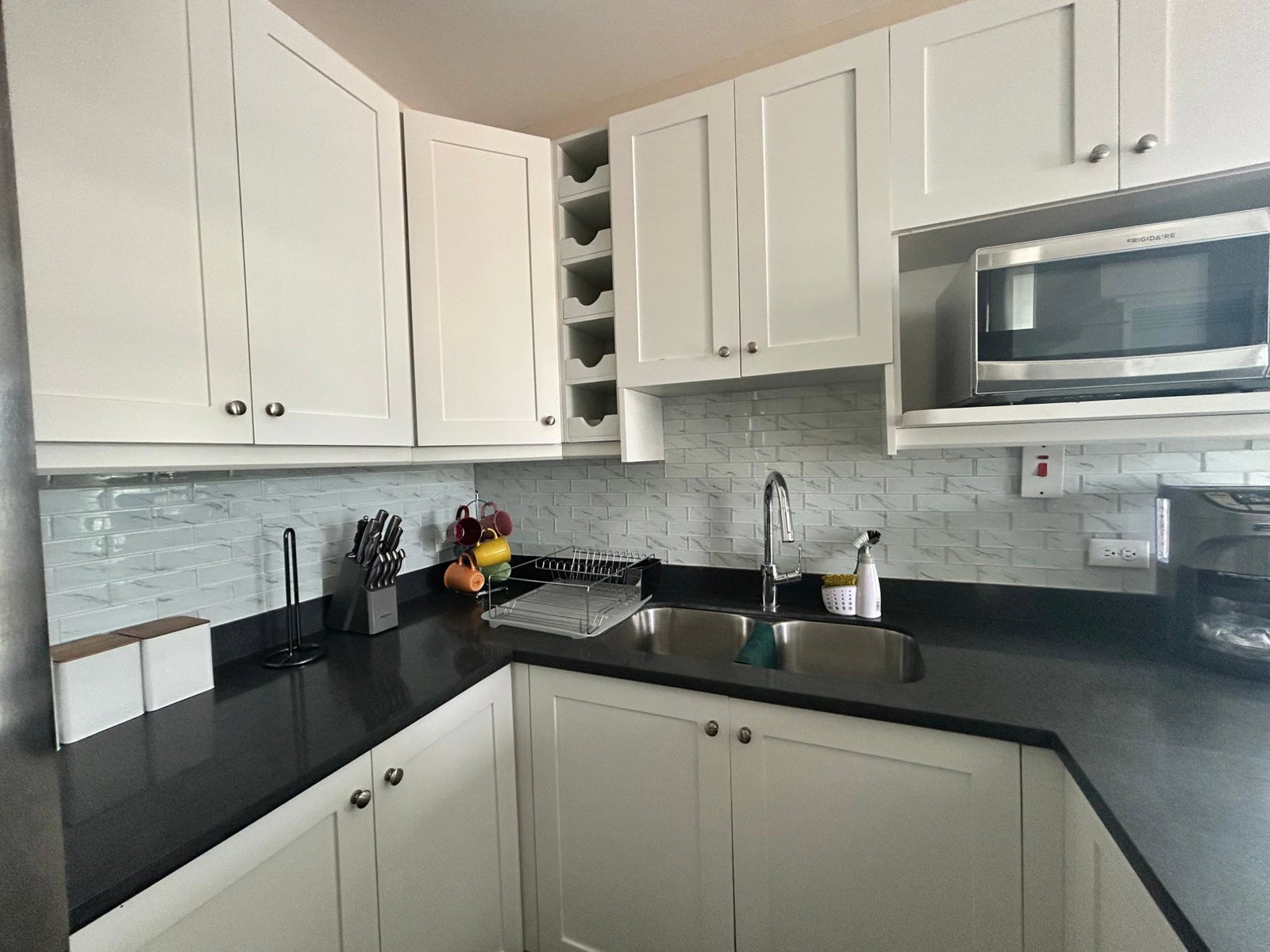 Second image of 601-2-6 Comlin Bank Road in Kingston 5, St. Andrew, Jamaica - property is For Rent