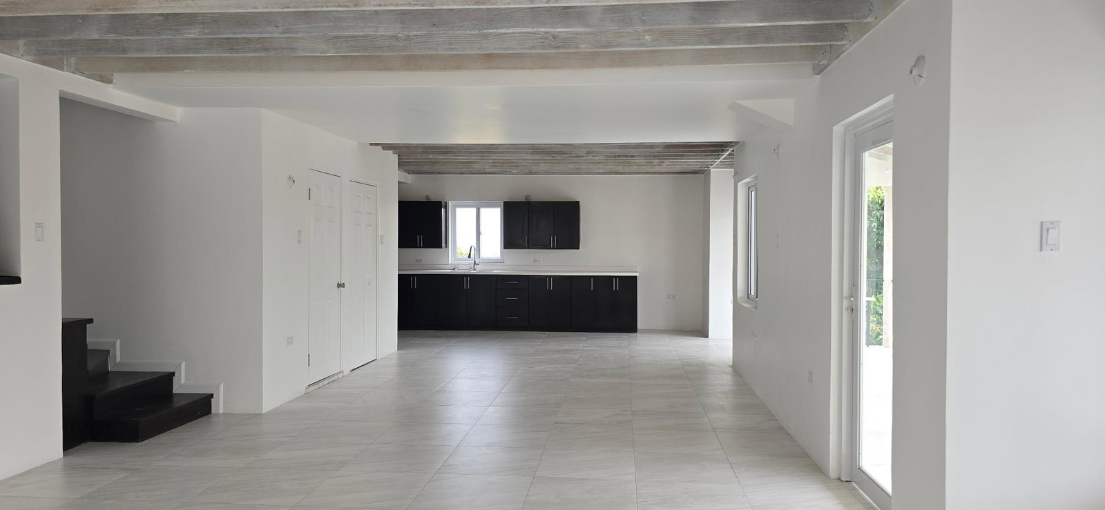 Luxury-2-Bed-Penthouse-Apartment-for-Rent-in-Kingston-8-Jamaica Thirteenth image of Apt F9-67 Shortwood Road in Kingston 8, St. Andrew, Jamaica - property is For Rent