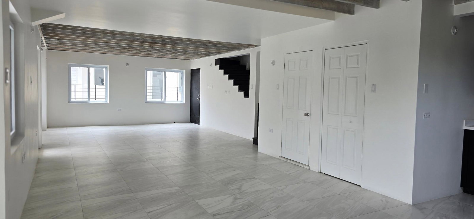 Luxury-2-Bed-Penthouse-Apartment-for-Rent-in-Kingston-8-Jamaica Twenty-First image of Apt F9-67 Shortwood Road in Kingston 8, St. Andrew, Jamaica - property is For Rent