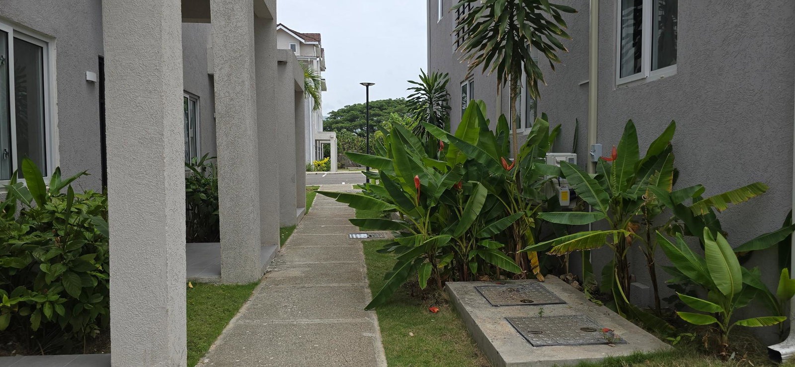 Luxury-2-Bed-Penthouse-Apartment-for-Rent-in-Kingston-8-Jamaica Seventh image of Apt F9-67 Shortwood Road in Kingston 8, St. Andrew, Jamaica - property is For Rent
