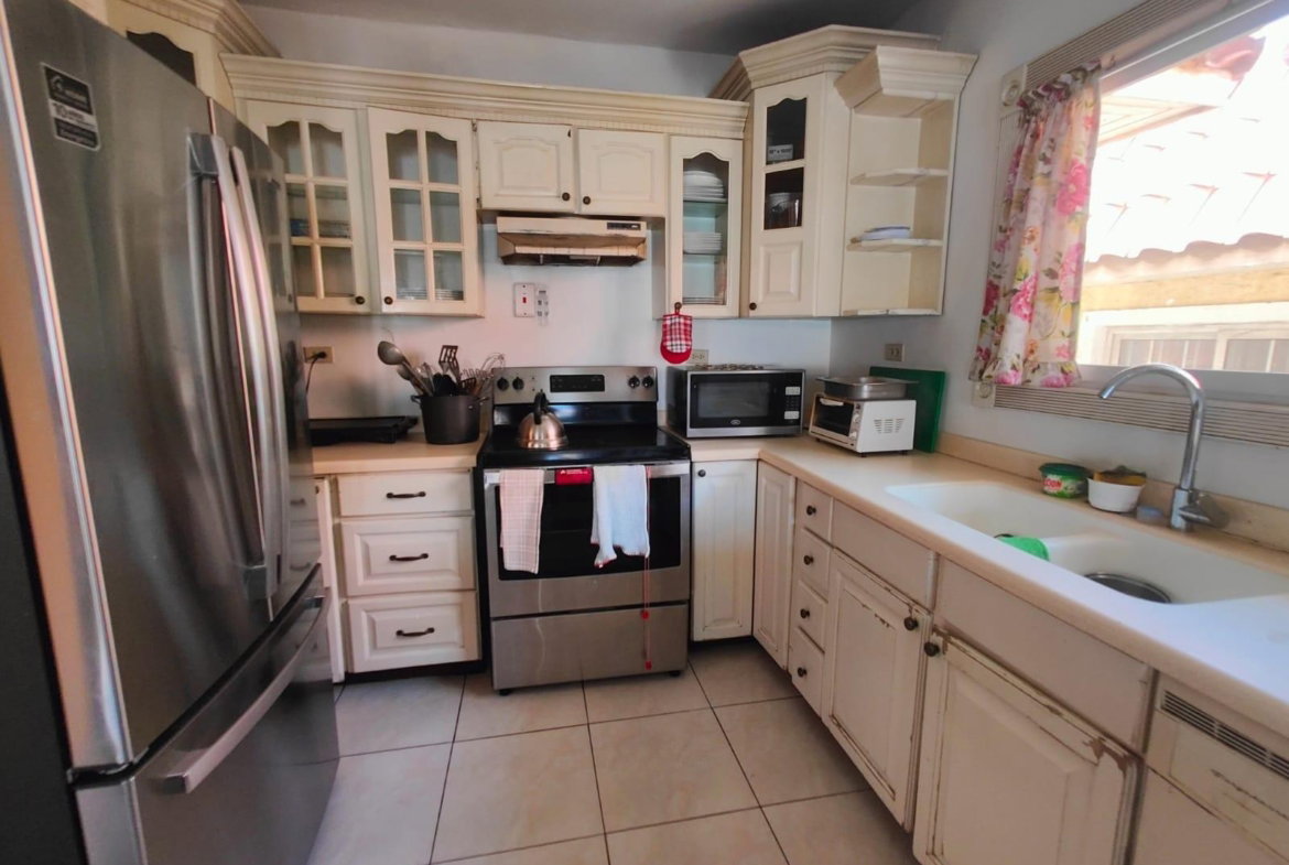 Twenty-Fifth image of 21-12 Seaview Avenue in Kingston 6, St. Andrew, Jamaica - property is For Rent