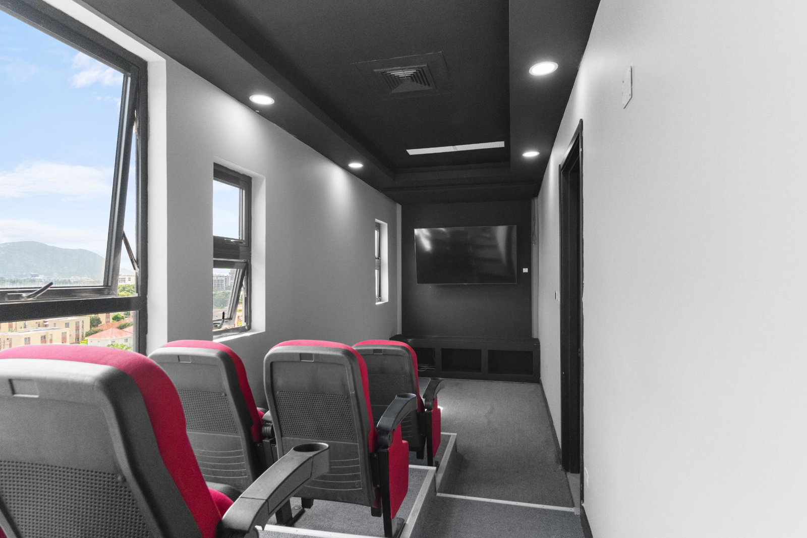 Twelfth image of 201-28 Waterloo Avenue in Kingston 10, St. Andrew, Jamaica - property is For Sale