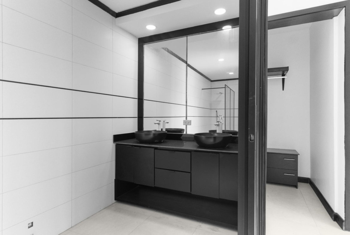 Eighth image of 201-28 Waterloo Avenue in Kingston 10, St. Andrew, Jamaica - property is For Sale