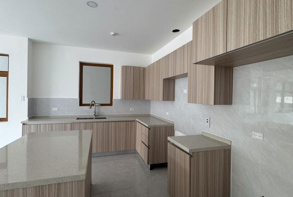 Ninth image of 17-30 Wellington Drive in Kingston 6, St. Andrew, Jamaica - property is For Sale