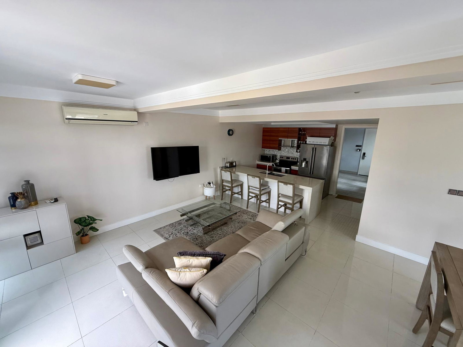 Fourteenth image of 901-20 South Avenue in Kingston 10, St. Andrew, Jamaica - property is For Rent