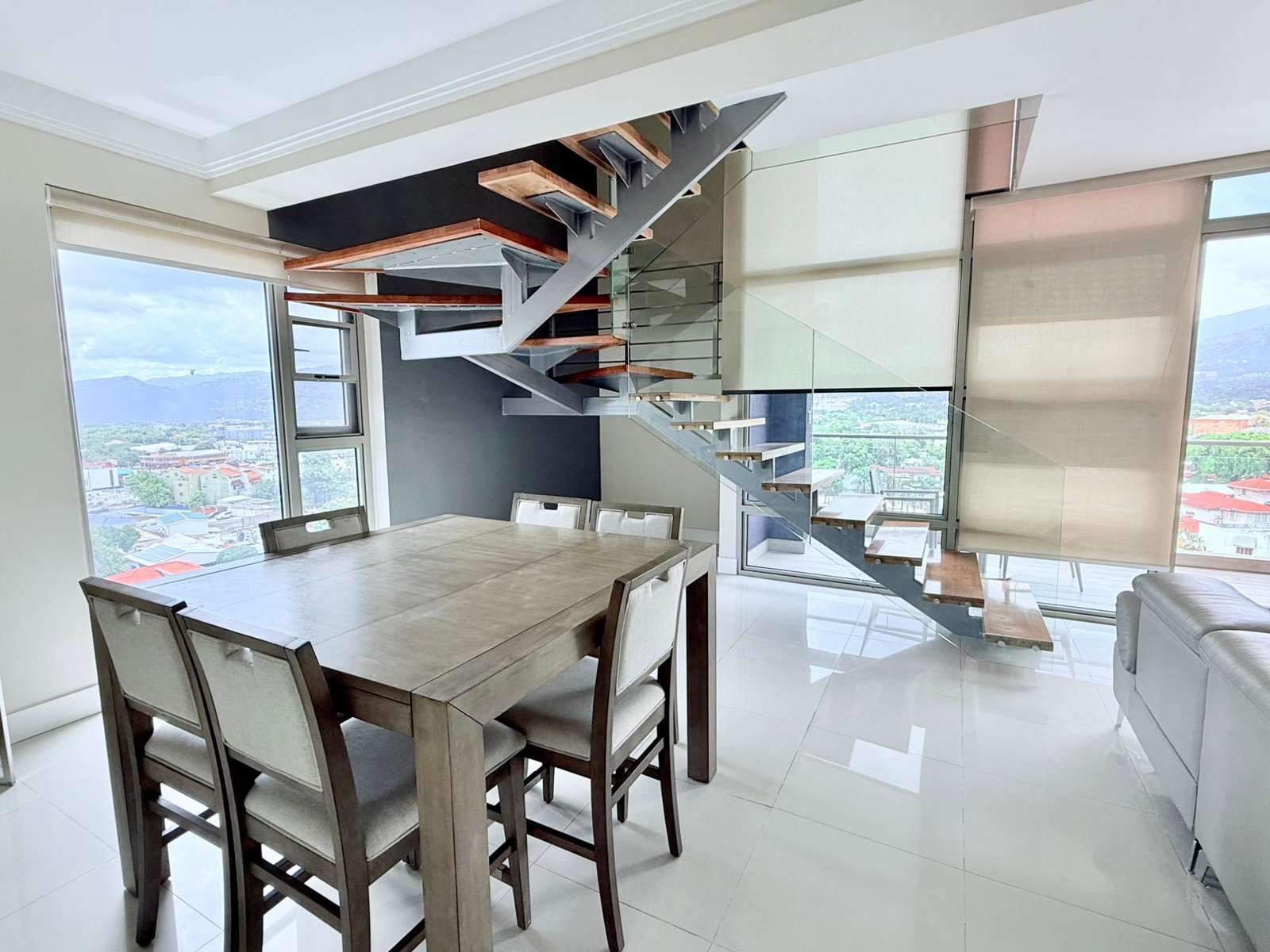 Fifteenth image of 901-20 South Avenue in Kingston 10, St. Andrew, Jamaica - property is For Rent