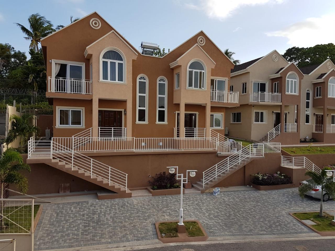Luxury-2-Bedroom-Townhouse-for-Rent-in-Ocho-Rios-St.-Ann Second image of 3 Stanmore in Ocho Rios, St. Ann, Jamaica - property is For Rent