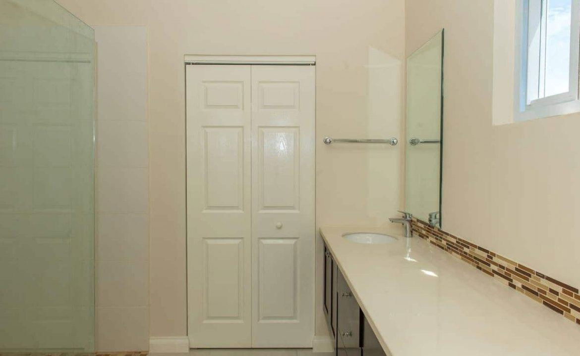 Fifth image of 49-11 Stanley Terrace in Red Hills, St. Andrew, Jamaica - property is For Rent